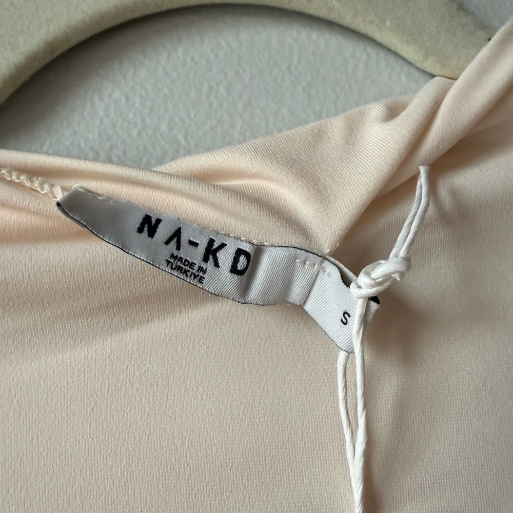 NWT BLOUSE - Picture 4 of 4